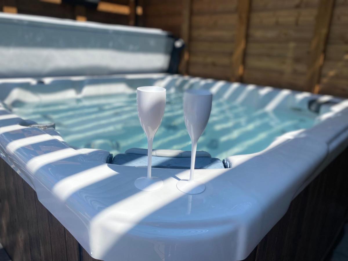 Mini Love Room Jacuzzi Privatif Urimenil Esterno foto